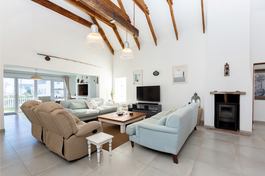 3 Bedroom Property for Sale in Dwarskersbos Western Cape